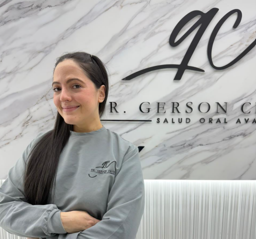 Dra. María González - Ortodoncista